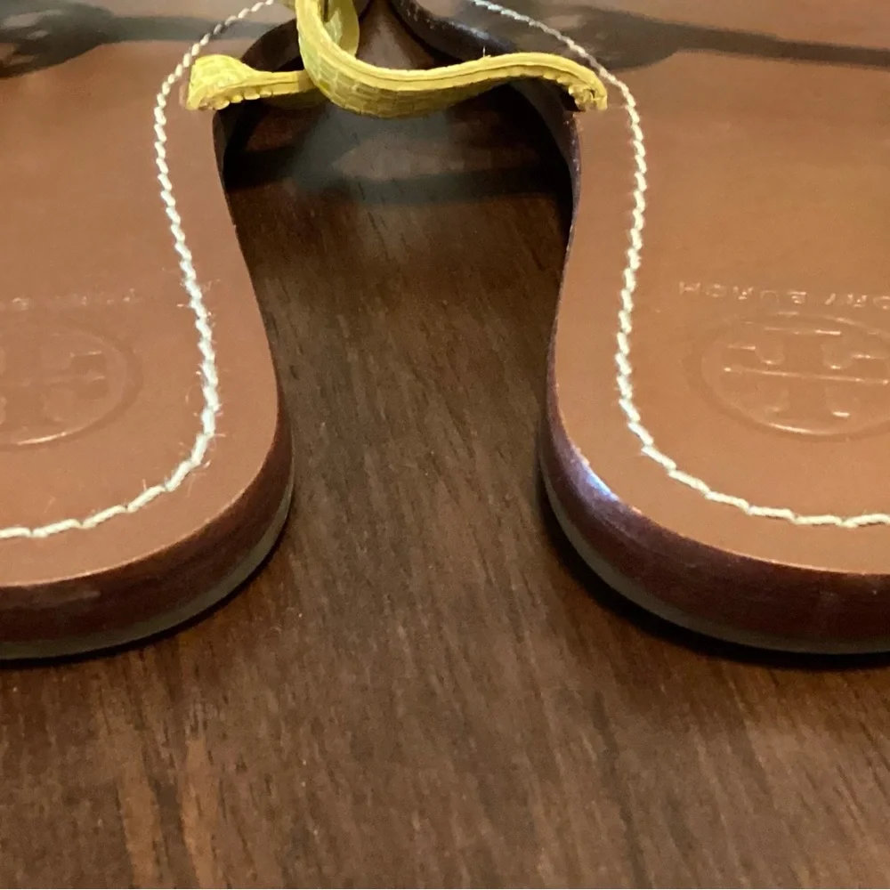 Tory Burch Mini Miller Leather Classic Thong - Picture 6 of 10